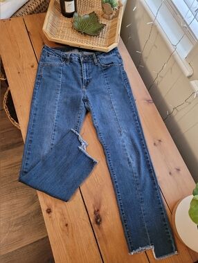 Just Black Cropped Jeans